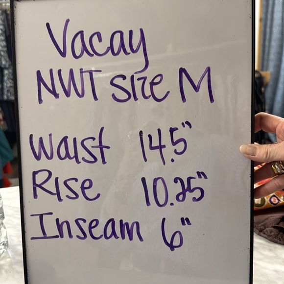 Men's NWT Barbados Swim Trunks with Built in Mesh Briefs in White Floral M - Picture 7 of 12